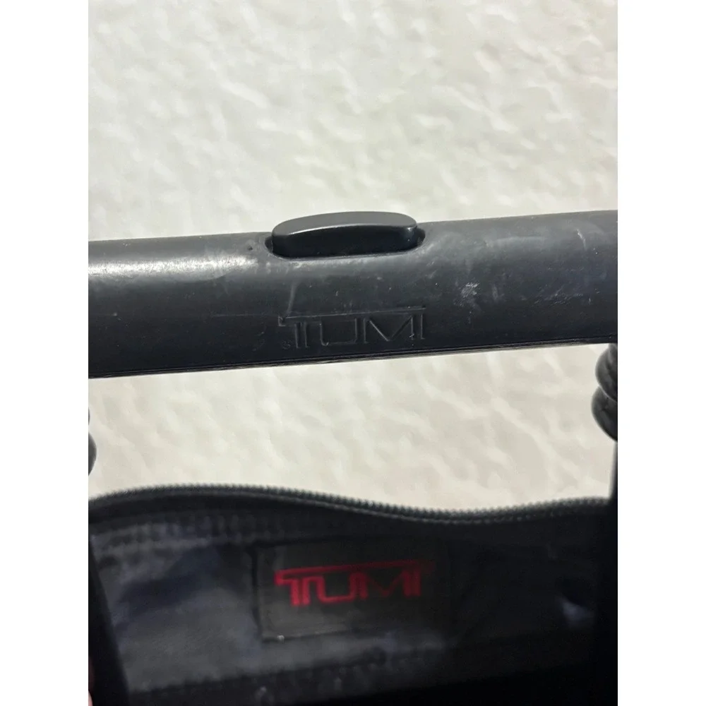 Tumi Alpha Deluxe Wheeled Briefcase Black Ballistic Nylon Laptop Bag 2207D3‎